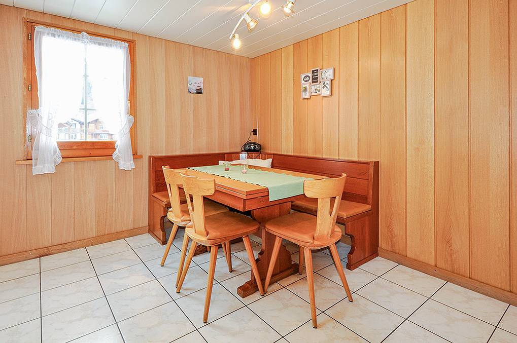 Geheel vakantieappartement, Vakantieappartement voor 6 personen met balkon in Saas-Grund, Walliser Alpen