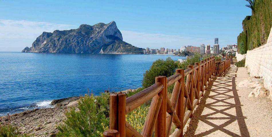 Casa rural para 4 personas, con jardín además de terraza y piscina, Familias con niños en Benisa - 3