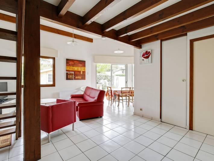 Location de vacances pour 5 personnes, avec terrasse et jardin à Biscarrosse - 2