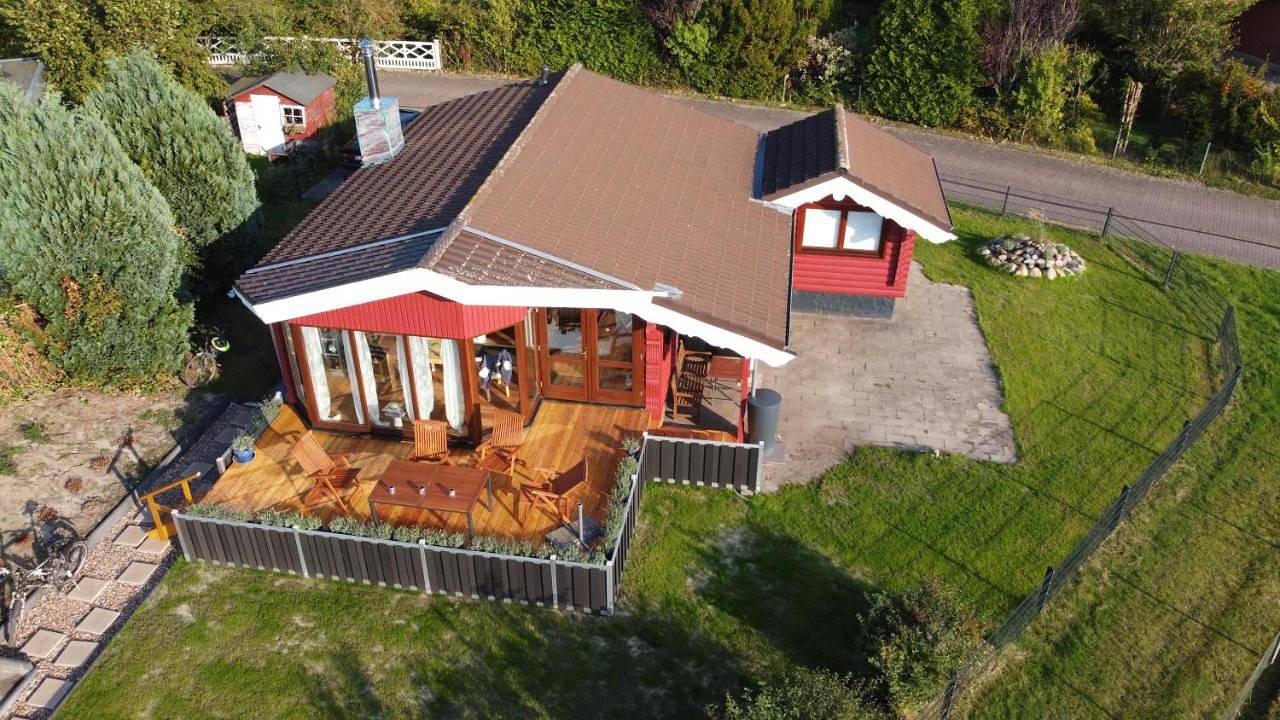 Two-Bedroom House in Geestland, Cuxland