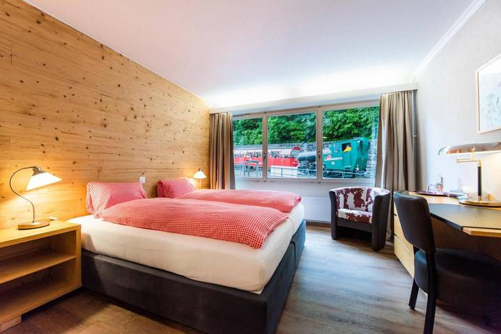 Hôtel pour 2 personnes, avec terrasse et vue à Brienz - 4