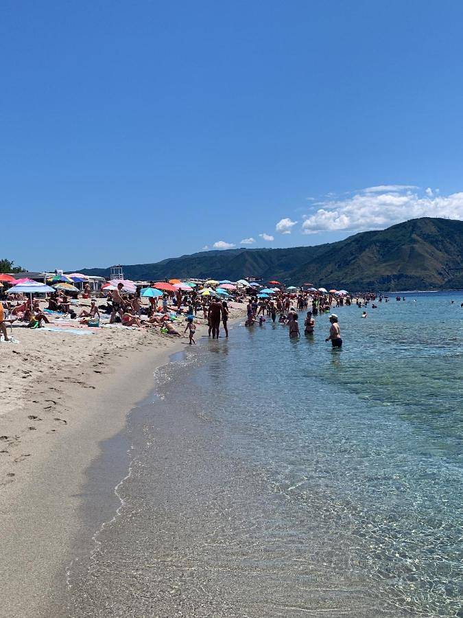Location de vacances pour 4 personnes, avec jardin et vue à Torre Faro - 2