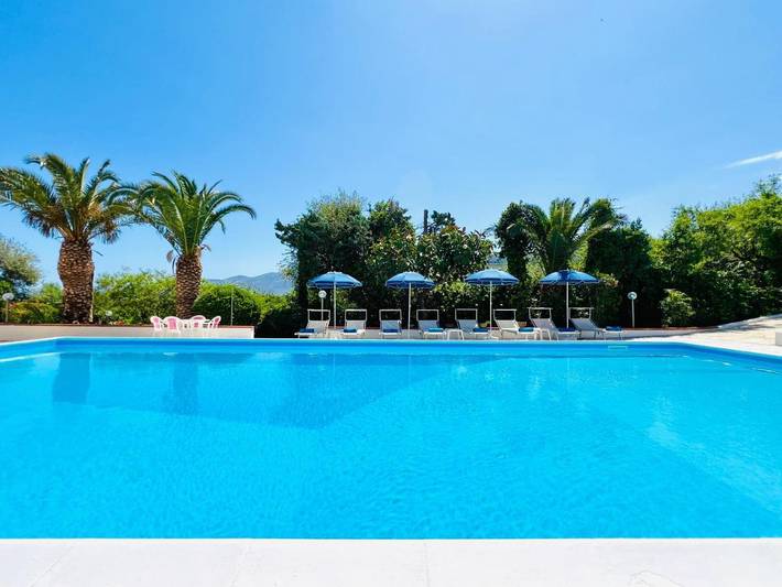 Villa pour 12 personnes, avec vue ainsi que jardin et piscine à Carini - 2