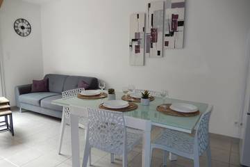 Gîte pour 5 personnes, avec terrasse, animaux acceptés à Ponts-et-Marais