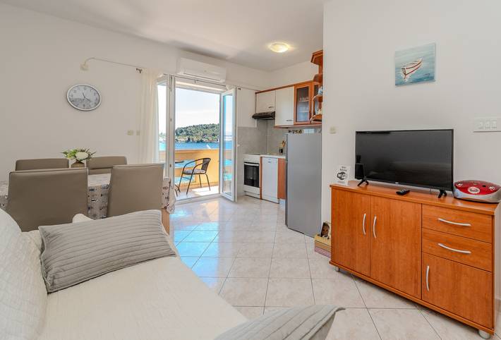 Appartement entier, Appartement pour 4 personnes, en bord de mer et avec une belle vue in Kali, Île d'Ugljan