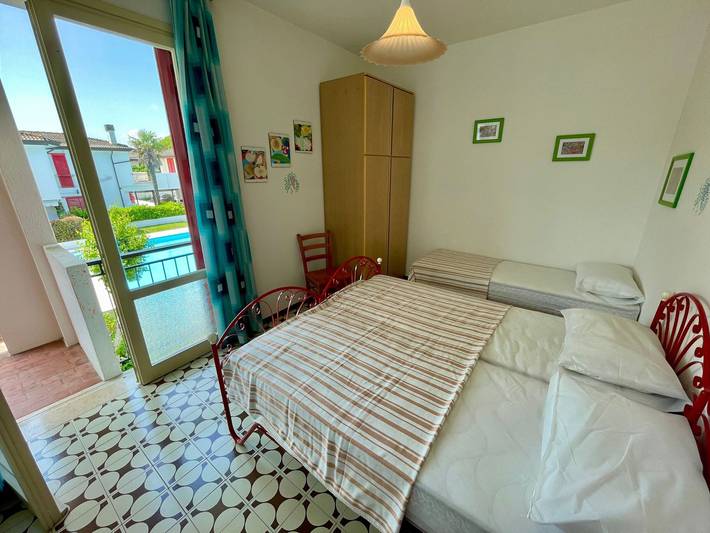 Ferienhaus für 8 Personen, mit Balkon und Garten in Porto Santa Margherita - 3