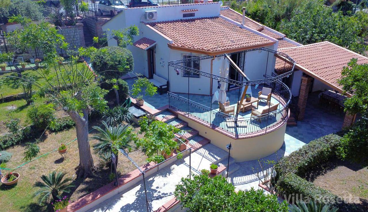 Villa Rosetta ampi spazi esterni Wifi Free in San Nicola l'Arena, Trabia