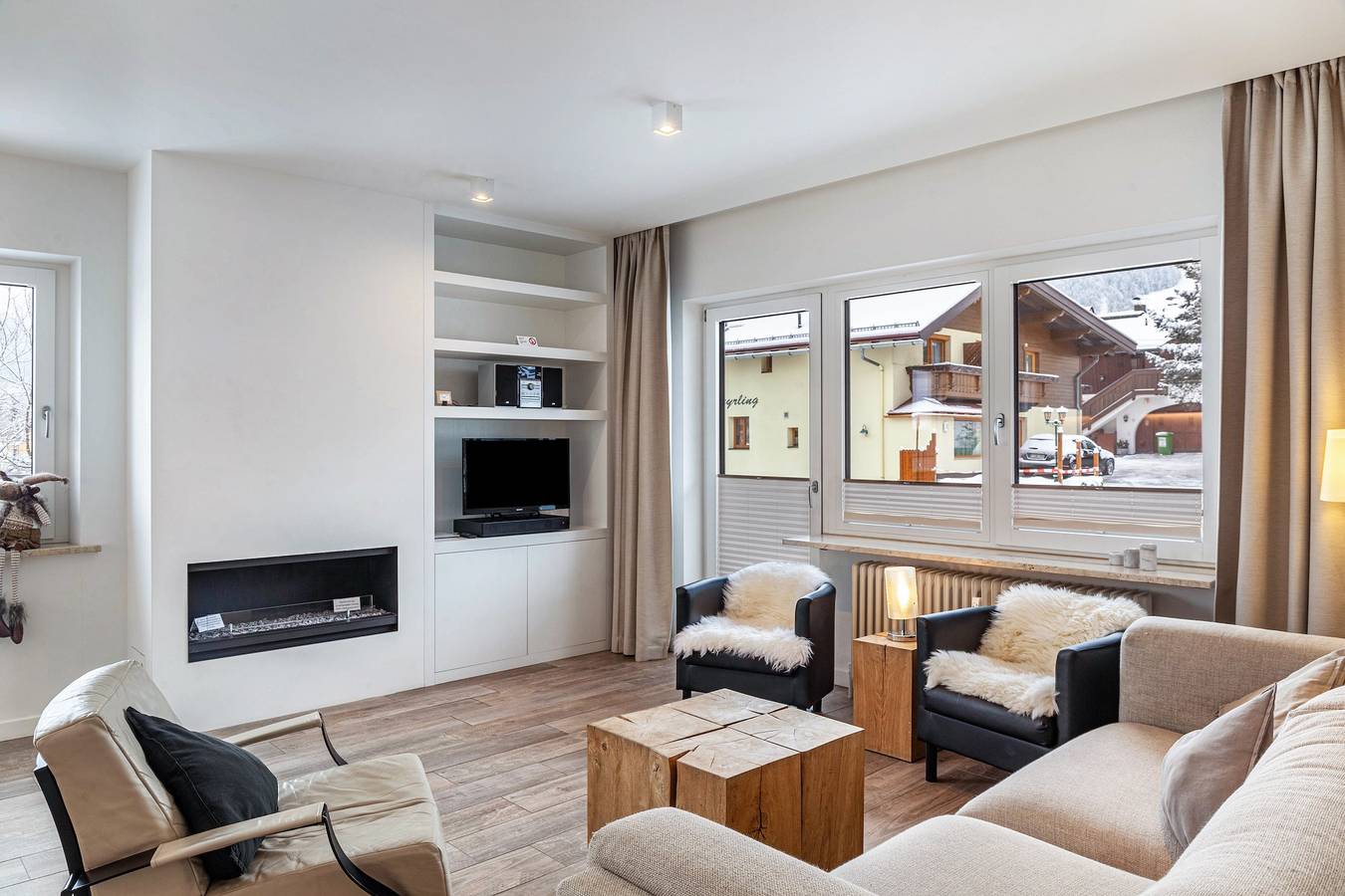 Appartement entier, Appartement "Haus Excelsior Top 15" avec vue sur les montagnes, balcon et Wi-Fi. in Seefeld in Tirol, District d'Innsbruck-Land