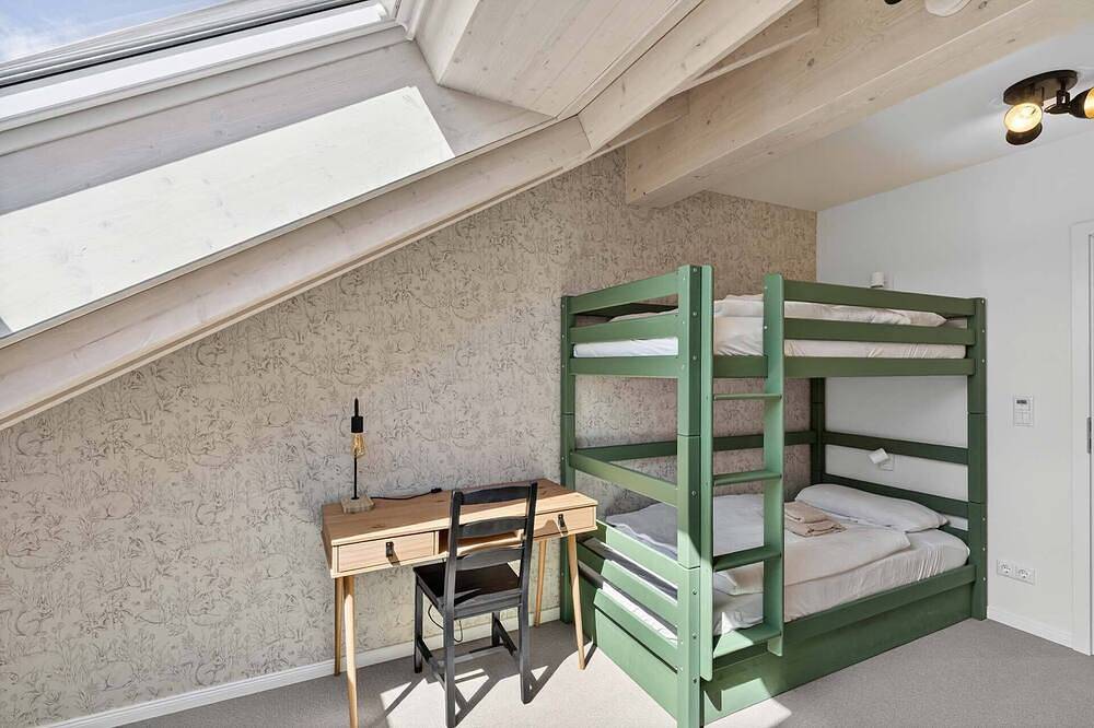 Ganze Wohnung, Große Galerie-Wohnung mit Balkon, Heimkino, Garten, zentral im Allgäu in Sulzberg, Bayerisch Schwaben