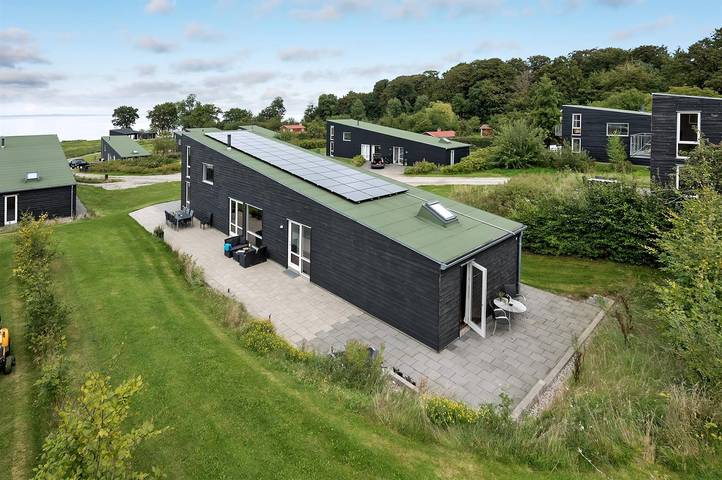 Ferienhaus für 6 Personen, mit Terrasse in Båring Strand