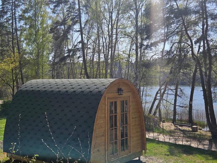Bungalow für 2 Personen, mit Terrasse und Seeblick sowie Ausblick