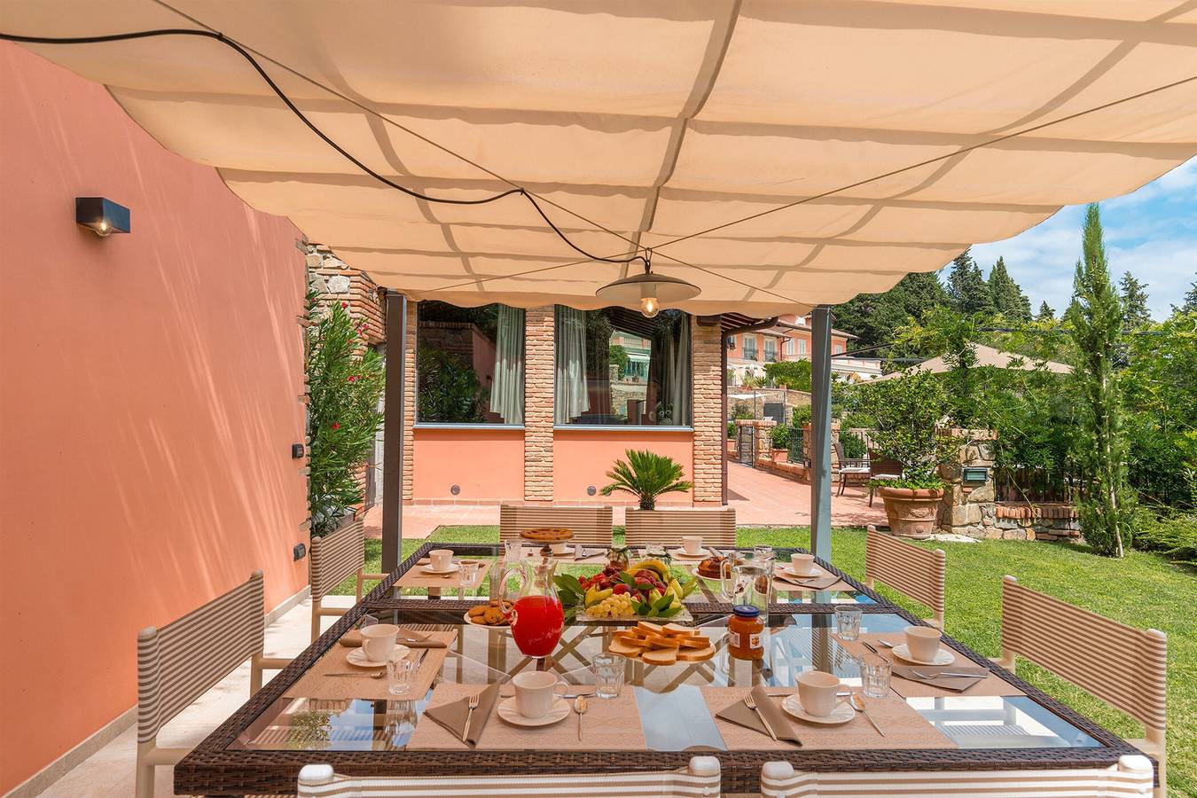 Villa Le Panteraie with Pool and Panoramic Views in Montecatini-Terme, Pistoia Province