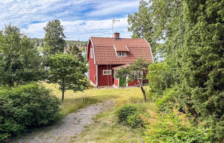 Ferienhaus für 5 Personen, mit Seeblick und Garten sowie Terrasse - 1