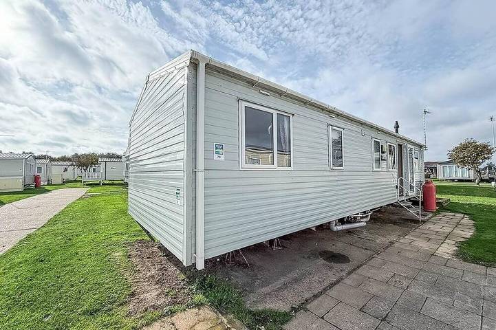 Static caravan for 10 people in Suffolk