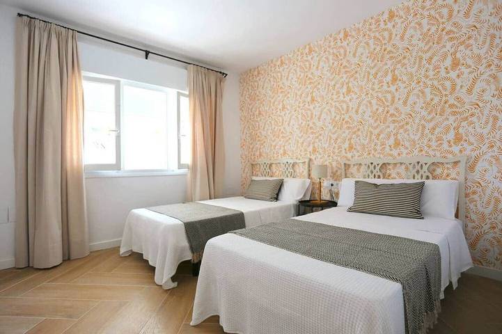 Villa Luna Beach Premium 9pax in Torre de Benagalbón, Rincón de la Victoria