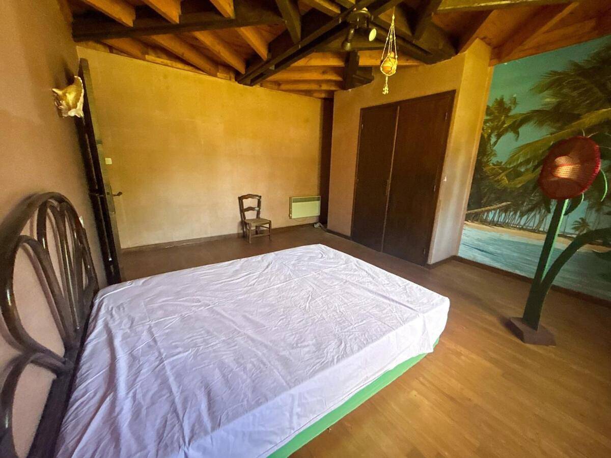 One-Bedroom House in Milhac-d'Auberoche, Périgord Blanc