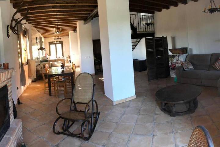 Casa de vacaciones para 10 personas, con jacuzzi además de piscina y jardín, Familias con niños en Castilla-La Mancha - 4