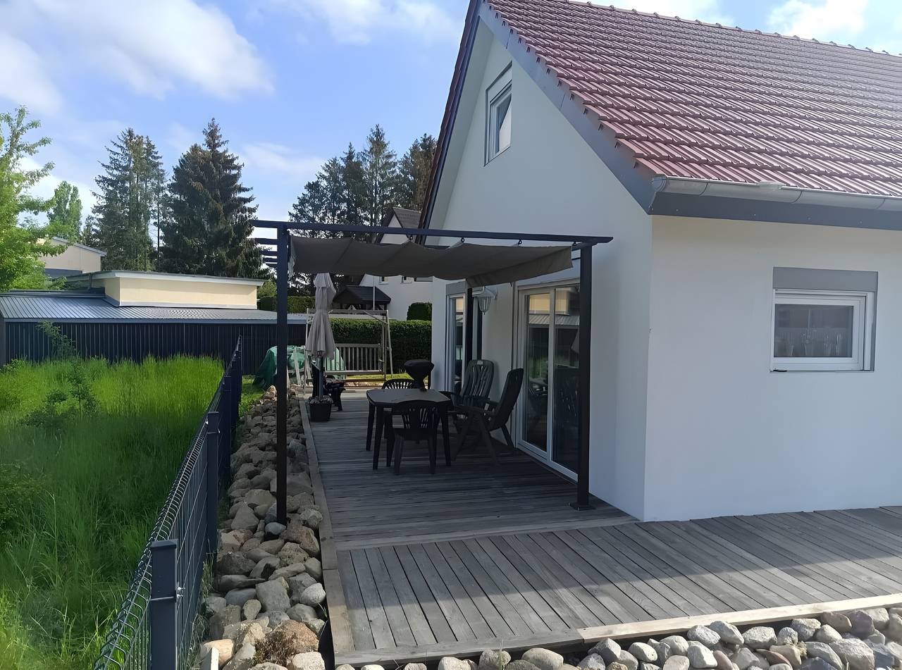 Ferienhaus 'Ferienhaus Schw Agnes' mit Seeblick, privater Terrasse und Wlan in Warin, Nordwestmecklenburg (Wismar und Umgebung)