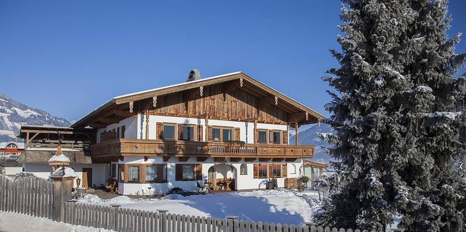 Appartement voor 2 personen, met balkon en tuin, kindvriendelijk in Fügen