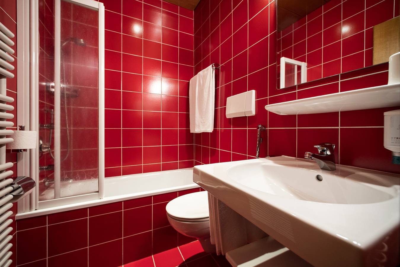 Ganze Wohnung, "Villa Stella Apartment N 60" nahe den Skiliften mit Wlan, Balkon und Garten in St. Ulrich in Gröden, Dolomiti Superski