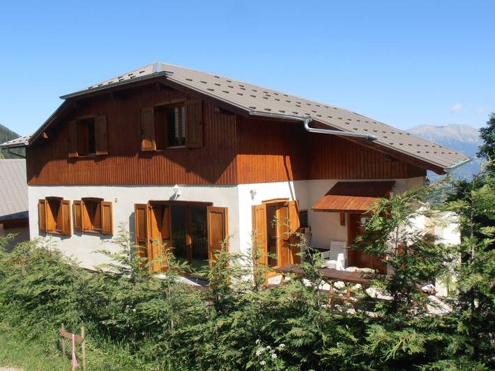Maison pour 20 personnes, avec jardin et sauna, animaux acceptés à Les Orres