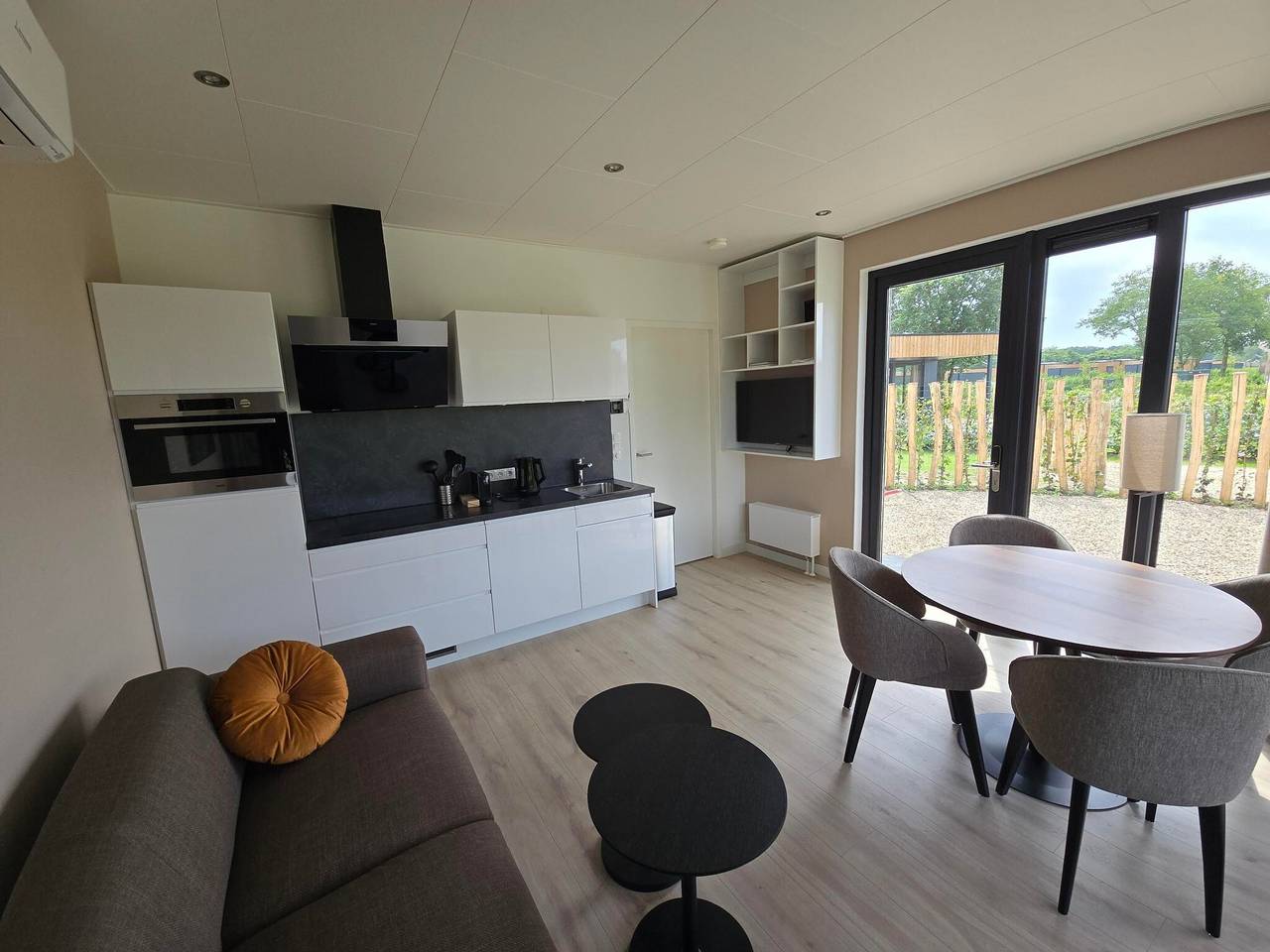 Wasserlodge in Winterswijk mit Sauna & Hottub in Achterhoek