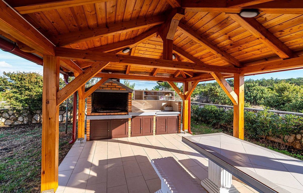 Ganze Wohnung, Apartman s terasom in Razanac, Zadar