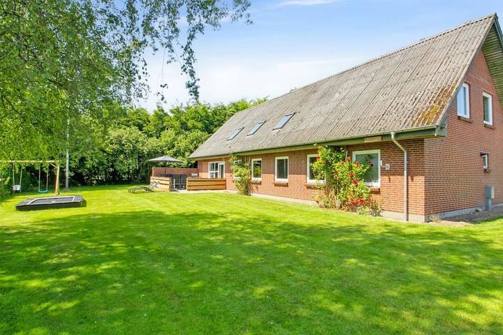Ferienhaus für 12 Personen, mit Terrasse - 1