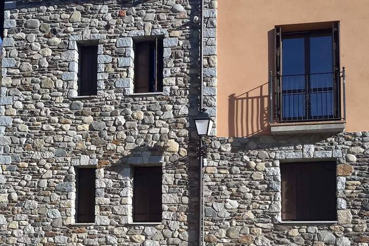 Gîte pour 4 personnes, avec balcon à Castejón de Sos