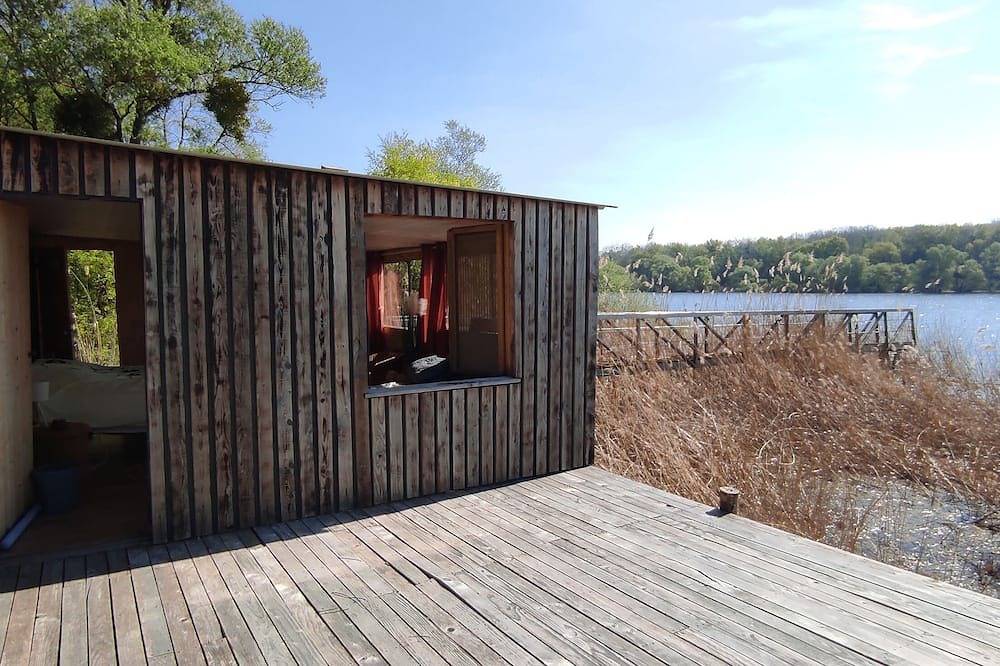 Cabane en bois sur pilotis au Lac du Der – Évasion nature & charme insolite in Éclaron, Éclaron-Braucourt-Sainte-Livière