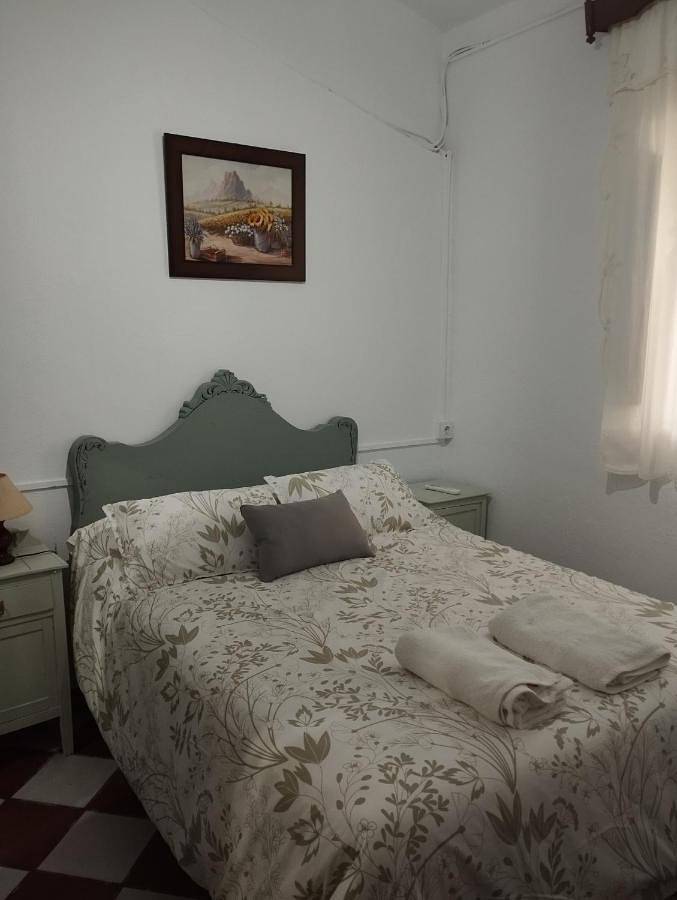 Casa rural para 12 personas, con Terraza y Jardín además de Piscina y Vistas en La Serena - 2
