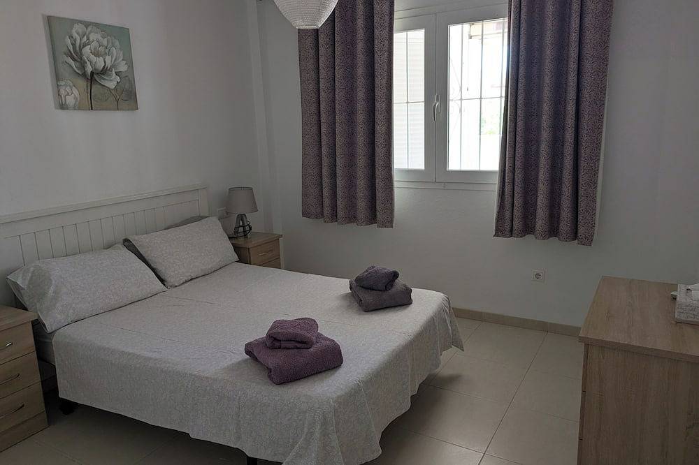 Entire apartment, Beachfront Oasis Del Mar I – Ground Floor 2 Bed / 2 Bath with Pool in Ventanicas-El Cantal, Mojácar