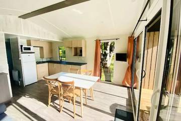 Static Caravan for 5 People in Carnac, Lorient region, Photo 1