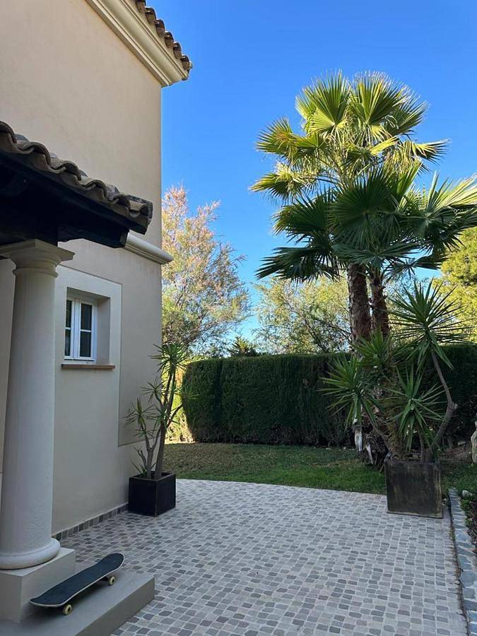 Casa rural para 6 personas, con piscina además de jardín y vistas en Finestrat - 4