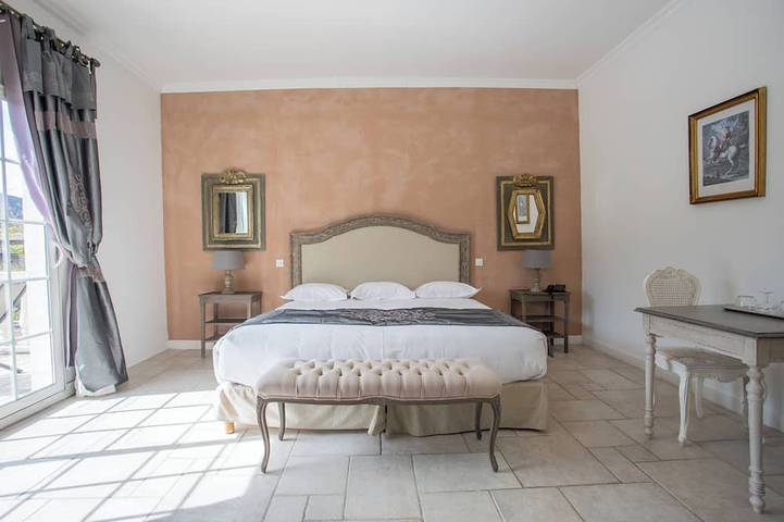 Château pour 28 personnes, avec jacuzzi ainsi que jardin et sauna dans l' Aude - 3