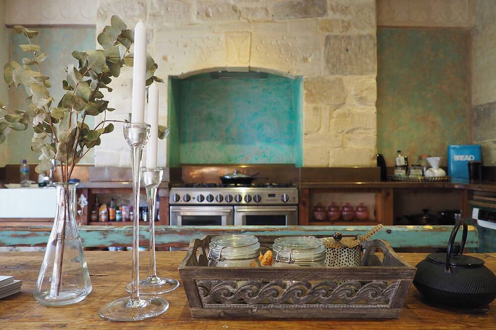 Family Townhouse Sleeps 6 • 9 Minute Walk to City Centre • Parking Available in Bath, Bath & North East Somerset