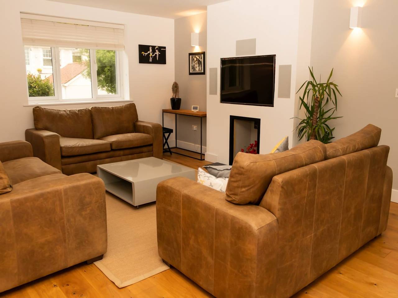 Lush beach house with hot tub access in Westward Ho, Hartland Devon Heritage Coast