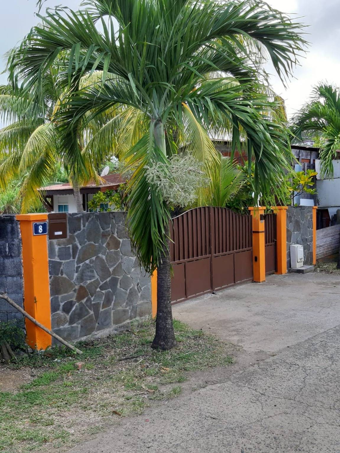 Estudio entero, Estudio encantador en Le Robert - 17 m² con Piscina compartida in Le Robert, Martinica