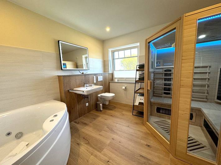 Ferienhaus für 6 Personen, mit Whirlpool und Garten sowie Sauna in Kabelhorst - 4