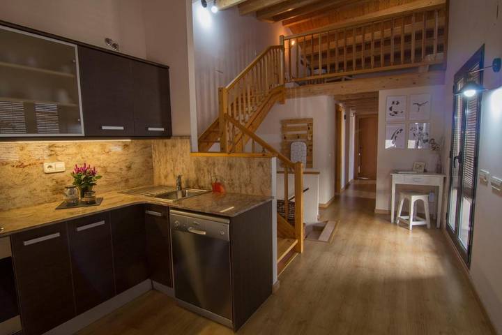 Gîte pour 8 personnes, avec vue et balcon à Tremp - 2