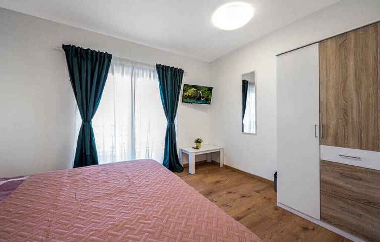 Location de vacances pour 10 personnes à Pirovac - 3