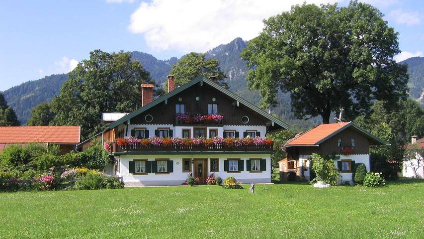 Vakantiewoning voor 2 personen, with terras and tuin as well as sauna, met huisdier in Lenggries
