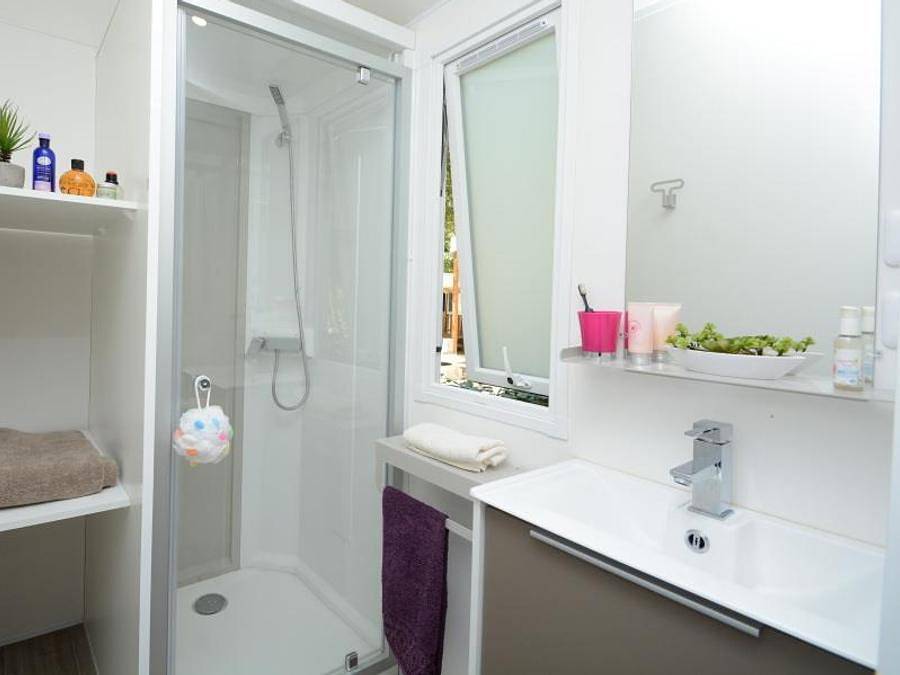 Camping Vert Gapeau - Mobilhome 5 personas - Casa móvil Mimosa de 2 dormitorios con aire acondicionado (29 m²) in Hyeres, Region de Toulon