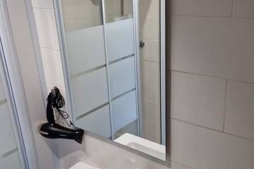 Appartement De Vacances pour 2 Personnes dans Pantin, Seine-Saint-Denis, Photo 1