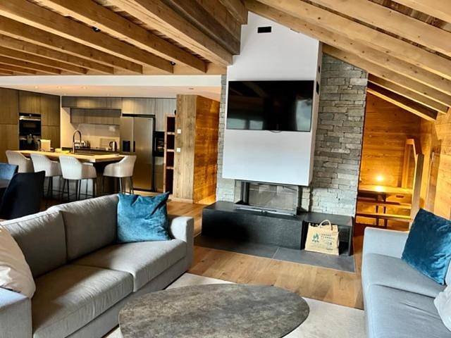 Chalet voor 12 personen, with sauna and whirlpool as well as balkon in Les Deux Alpes