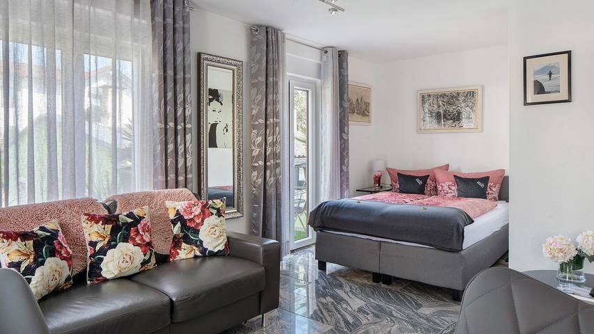 Ferienwohnung für 2 Personen, mit Balkon in Breisach am Rhein - 2