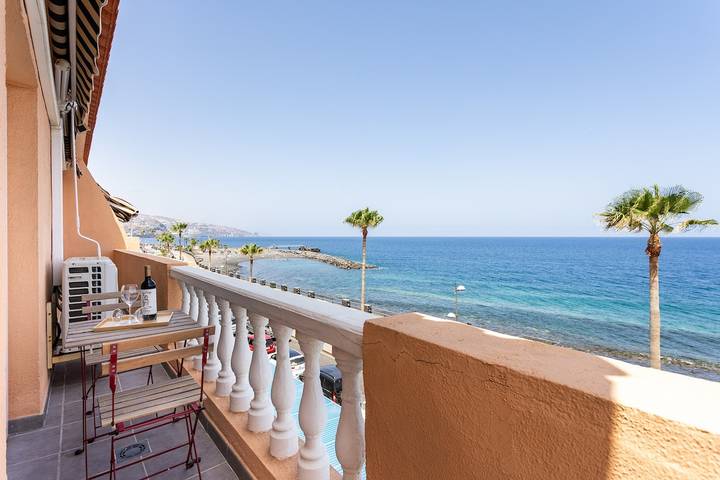 Gîte pour 4 personnes, avec terrasse et piscine à Candelaria