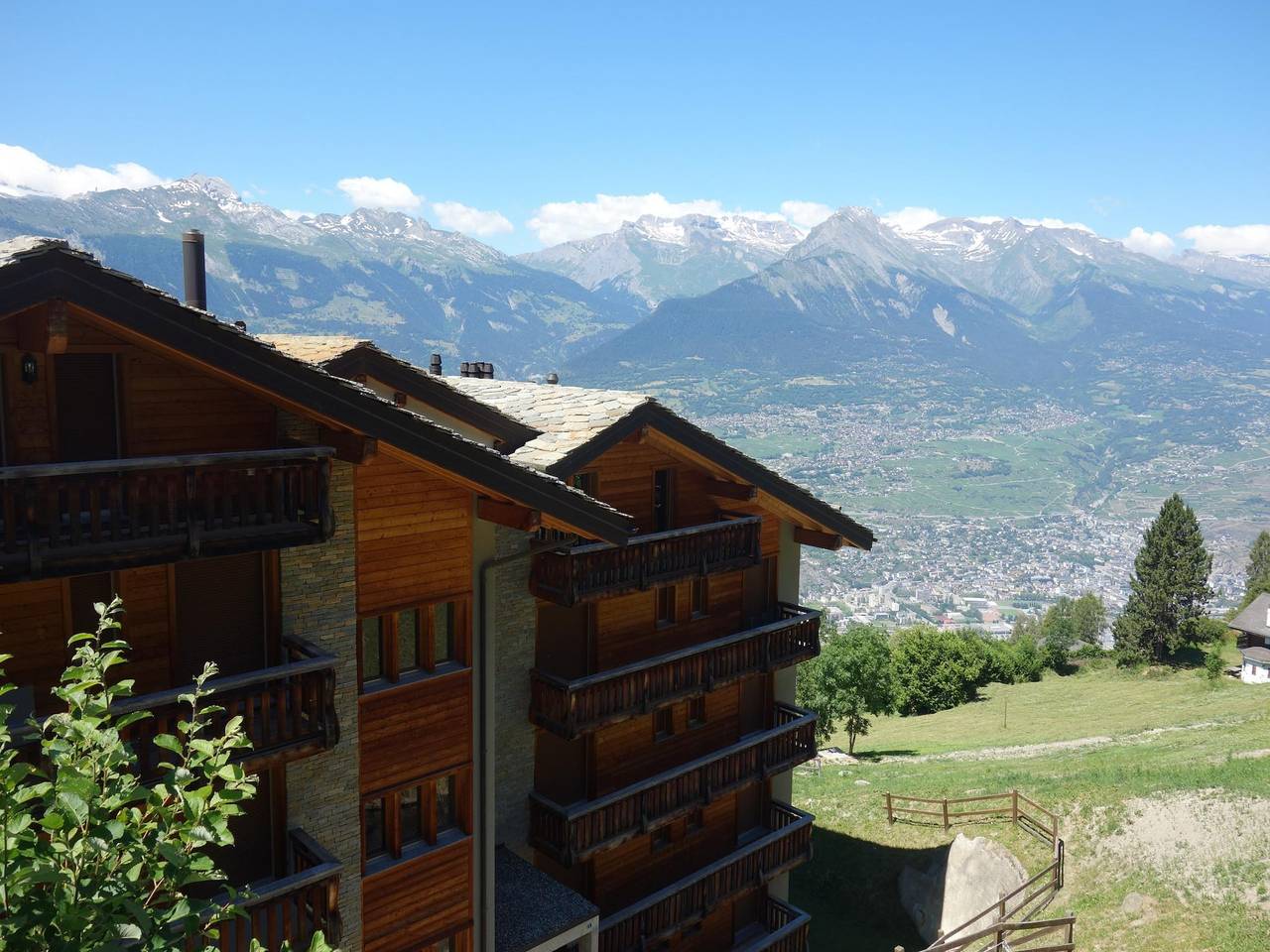 Ganze Wohnung, Schöne Wohnung mit Talblick in Veysonnaz, Walliser Alpen