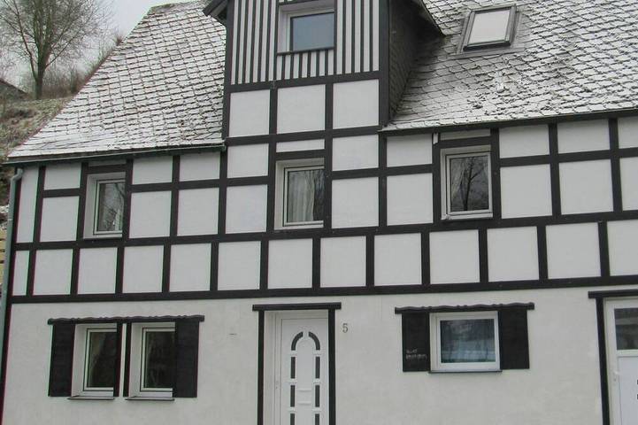 Ferienhaus für 20 Personen, mit Terrasse in Schmallenberg