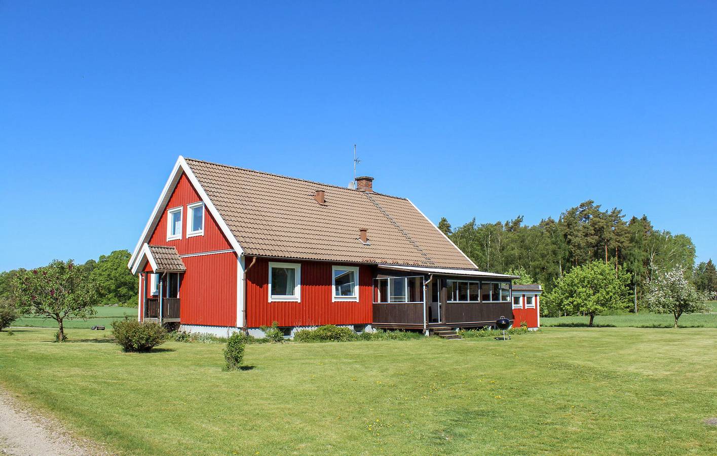 Hus för 10 Personer med trädgård in Bolmen